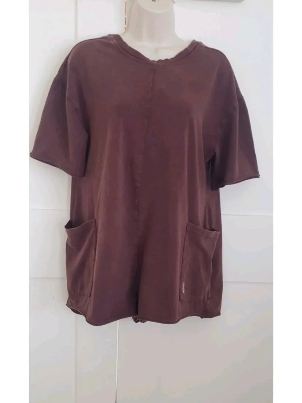 NEW FREE PEOPLE MOVEMENT HOT SHOT TEE ROMPER XSMALL DARK ESPRESSO - Picture 3 of 8